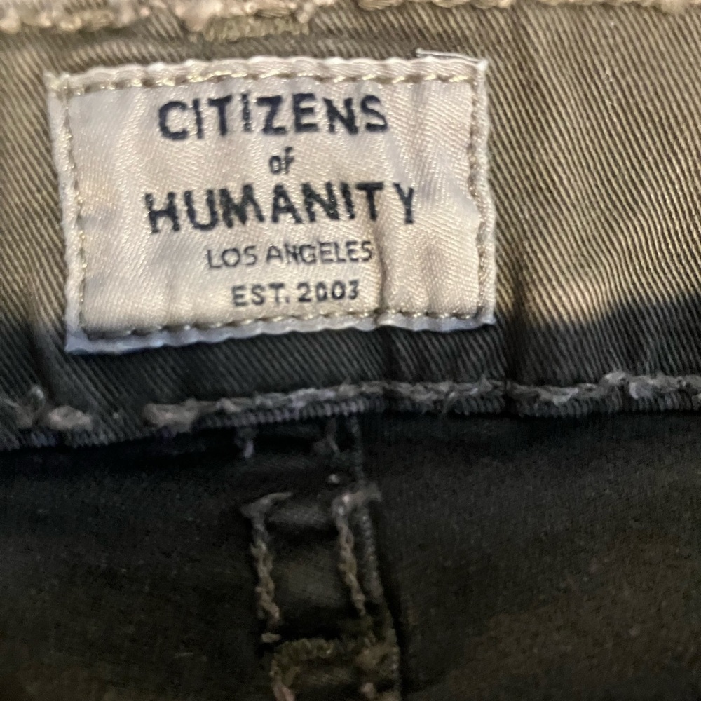 Citizens of Humanity Classic Straight Jeans - Picture 4 of 15